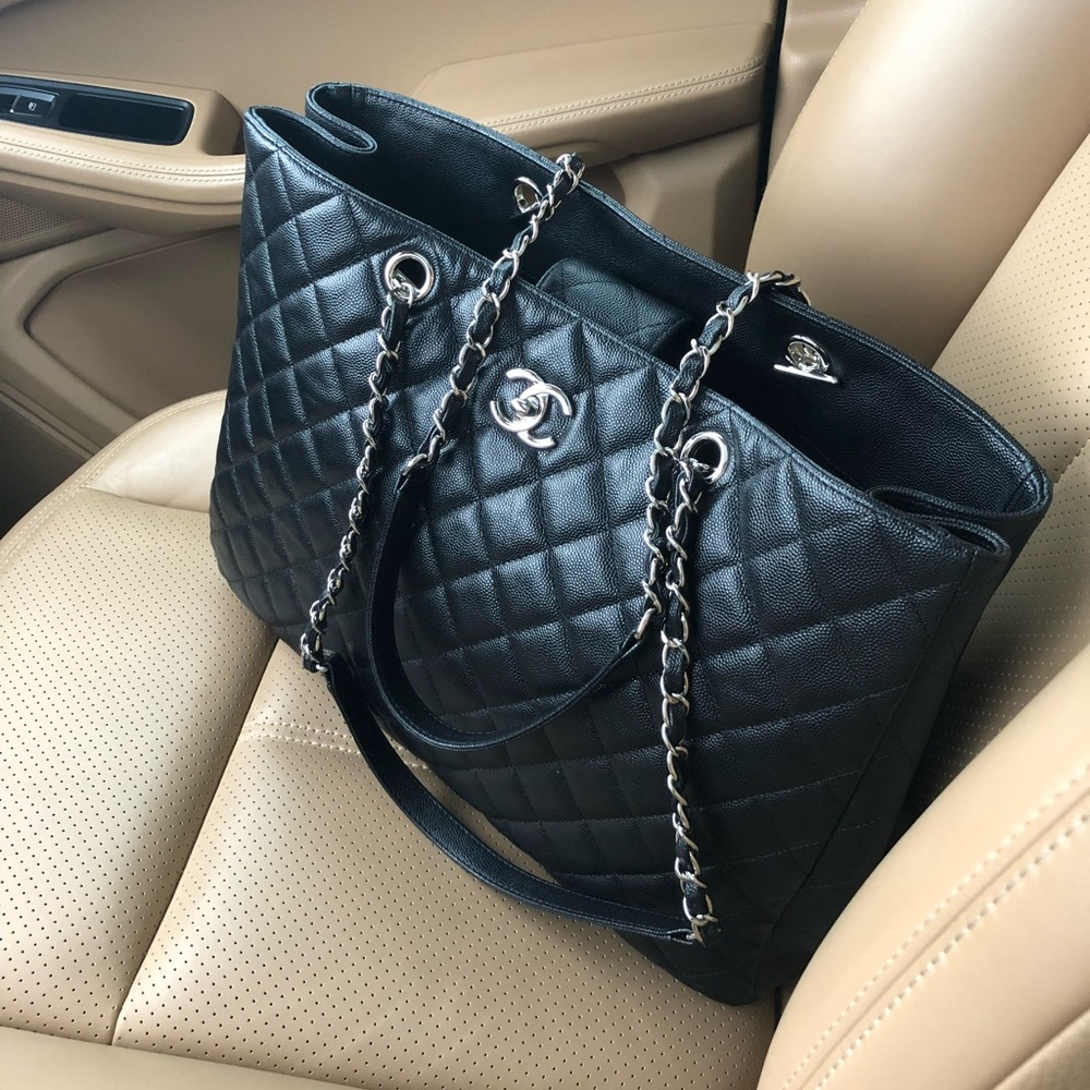 SOLD 🤩 Chanel shopper grain leather tote - Picture 15 of 16